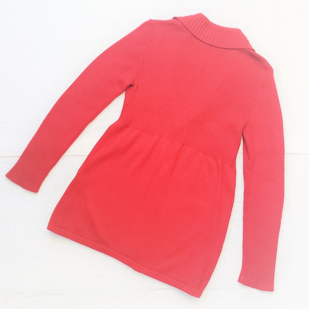 🐱Red Sweater - Picture 3 of 3